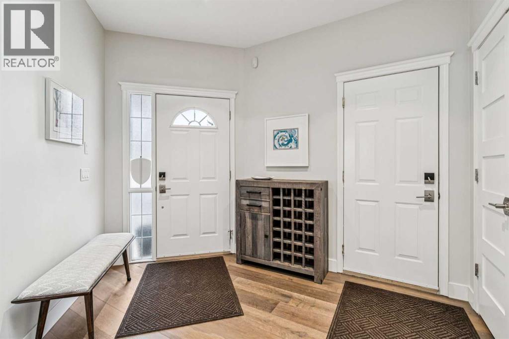 67 Scimitar Heath NW, Calgary, Alberta  T3L 2E1 - Photo 4 - A2301707