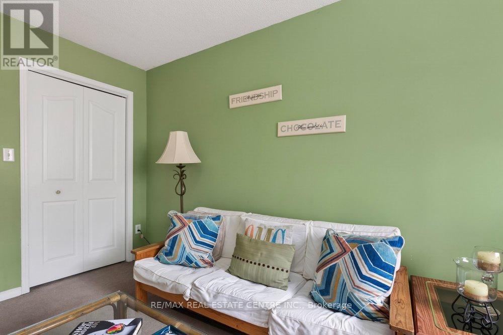 29 - 10 Cadham Boulevard, Hamilton, Ontario  L8W 3X6 - Photo 24 - X12779396