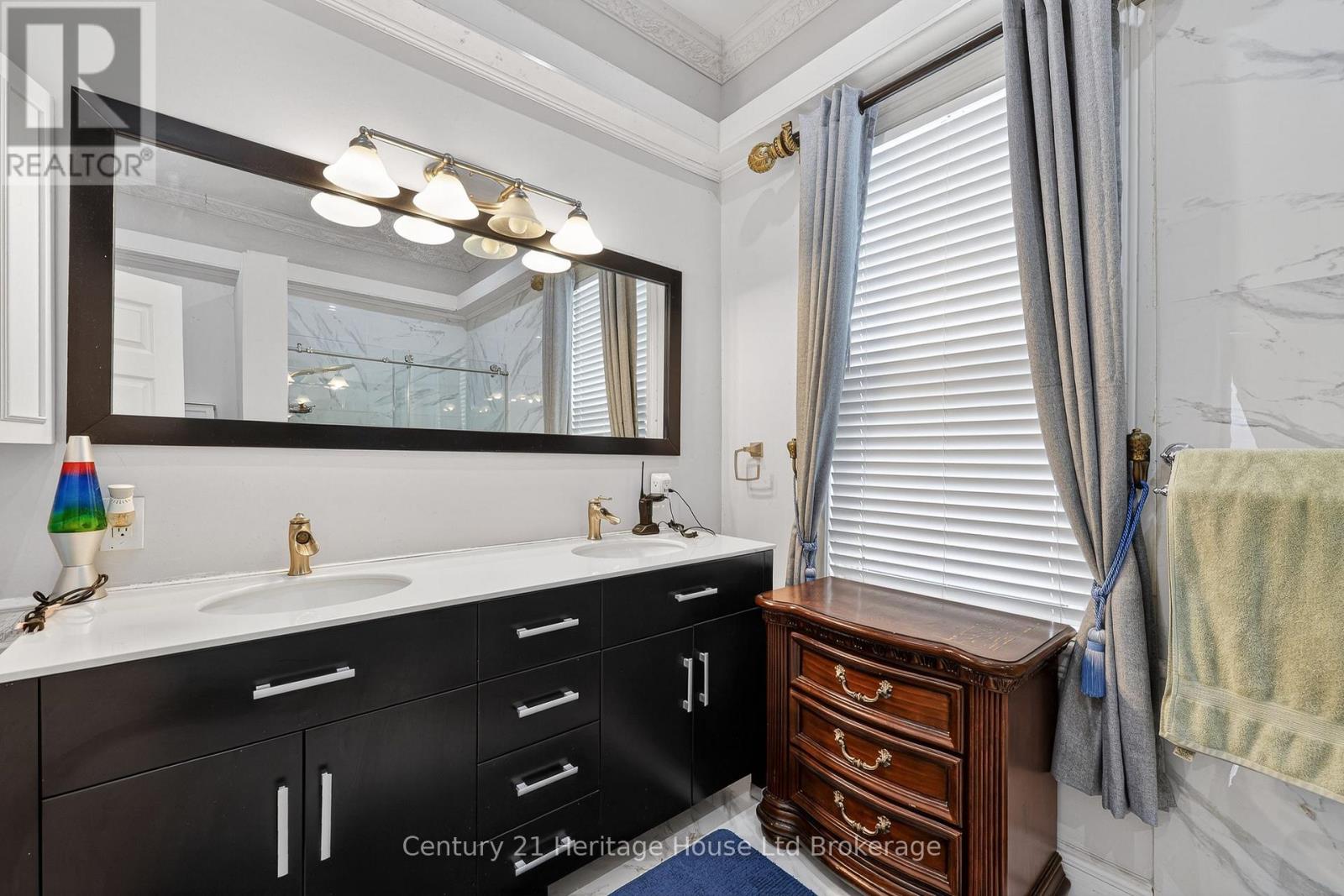 124 East Park Drive, Woodstock, Ontario  N4S 3N2 - Photo 11 - X13011806