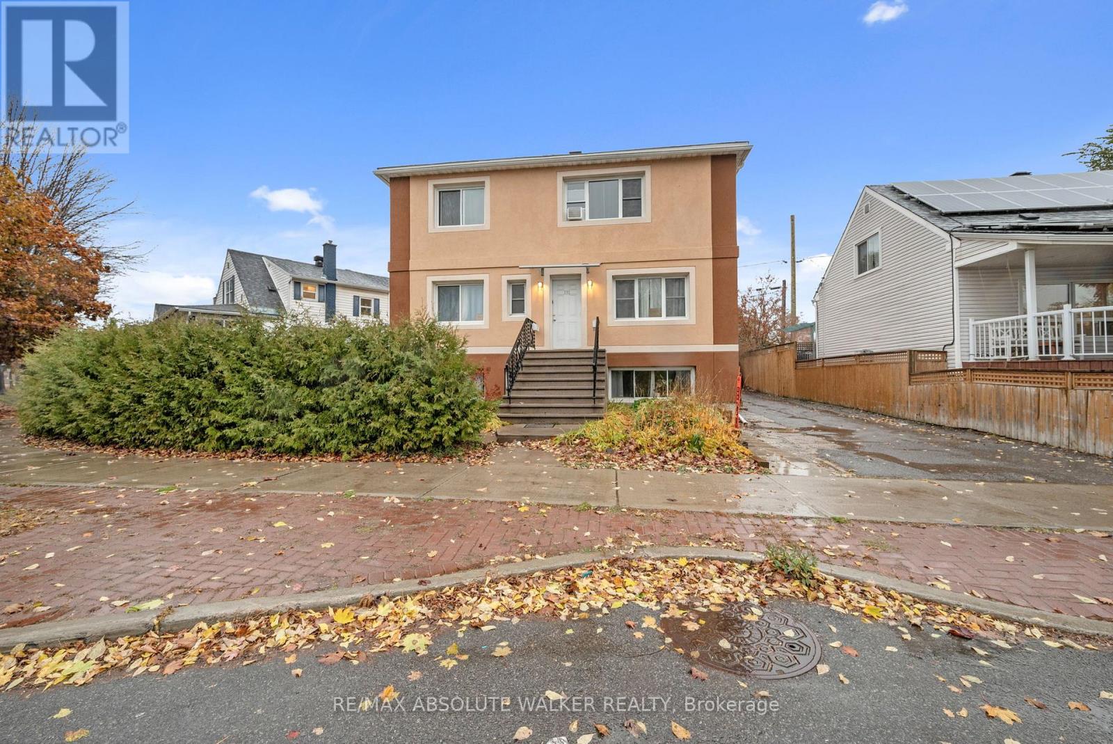 2 - 131 DAGMAR AVENUE, Ottawa, Ontario