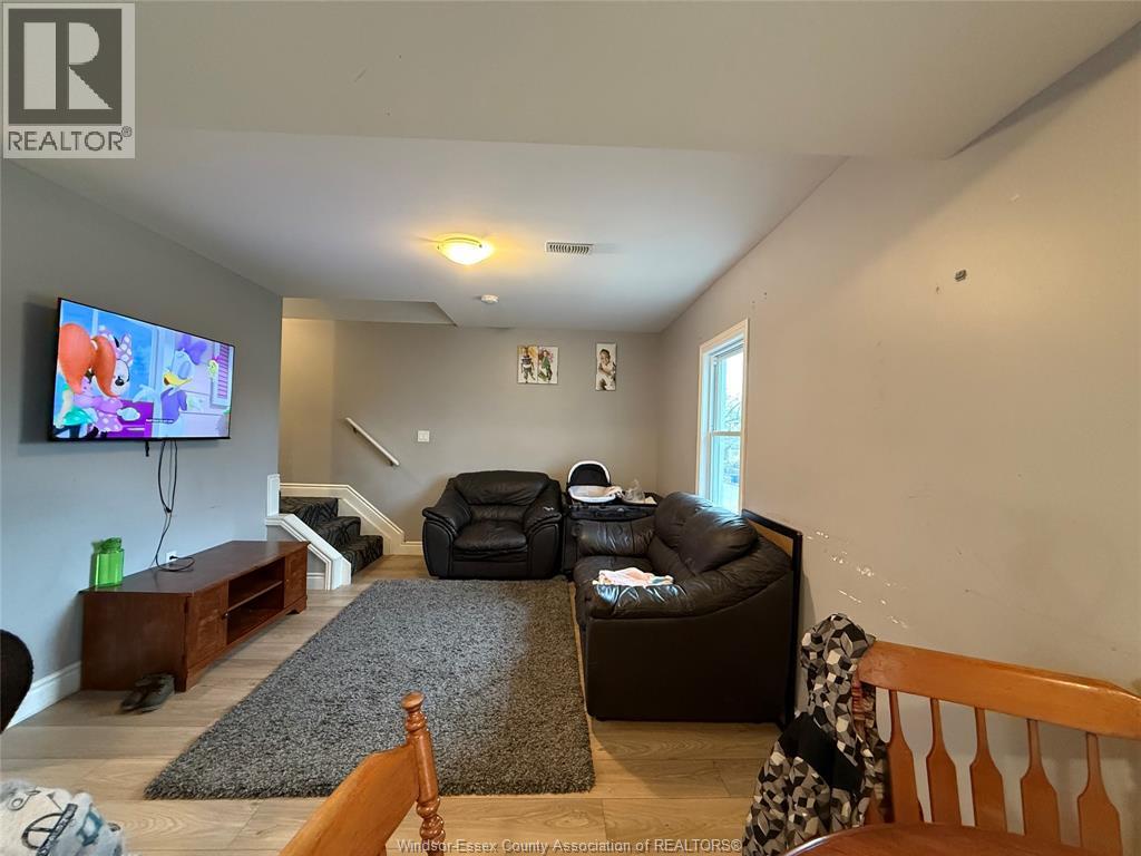 485 Aylmer Unit# Upper, Windsor, Ontario  N9A 1T5 - Photo 5 - 26008311