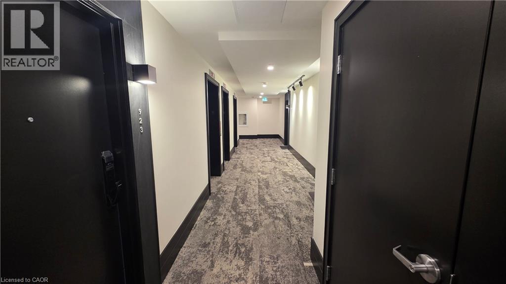 461 Green Road Unit# 923, Hamilton, Ontario  L8E 0L5 - Photo 2 - 40821003