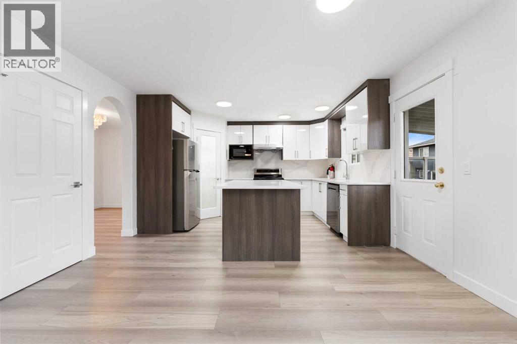 115 Taracove Landing Ne, Calgary, Alberta  T3J 4S7 - Photo 9 - A2269603