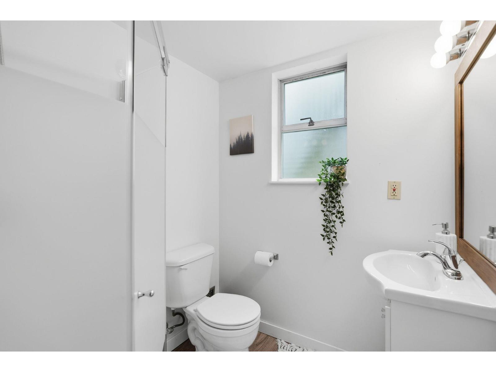 15848 20 Avenue, Surrey, British Columbia  V4A 2B2 - Photo 15 - R3112556