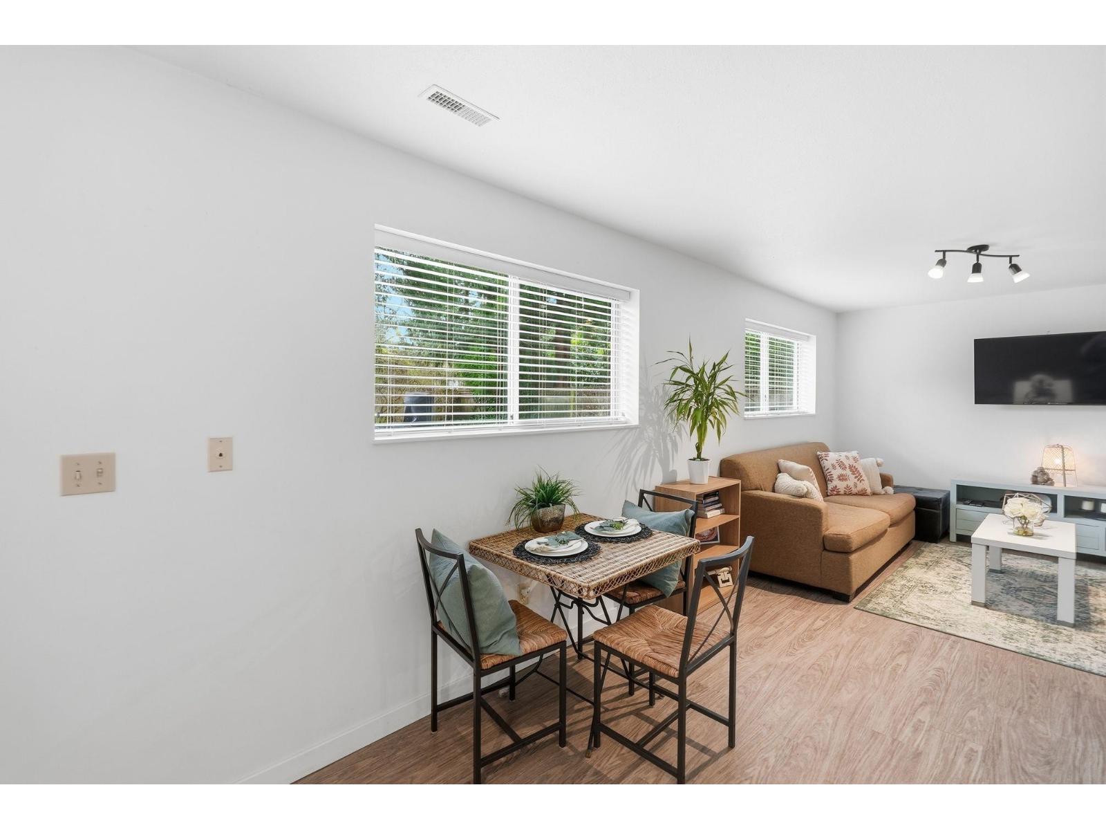 15848 20 Avenue, Surrey, British Columbia  V4A 2B2 - Photo 13 - R3112556