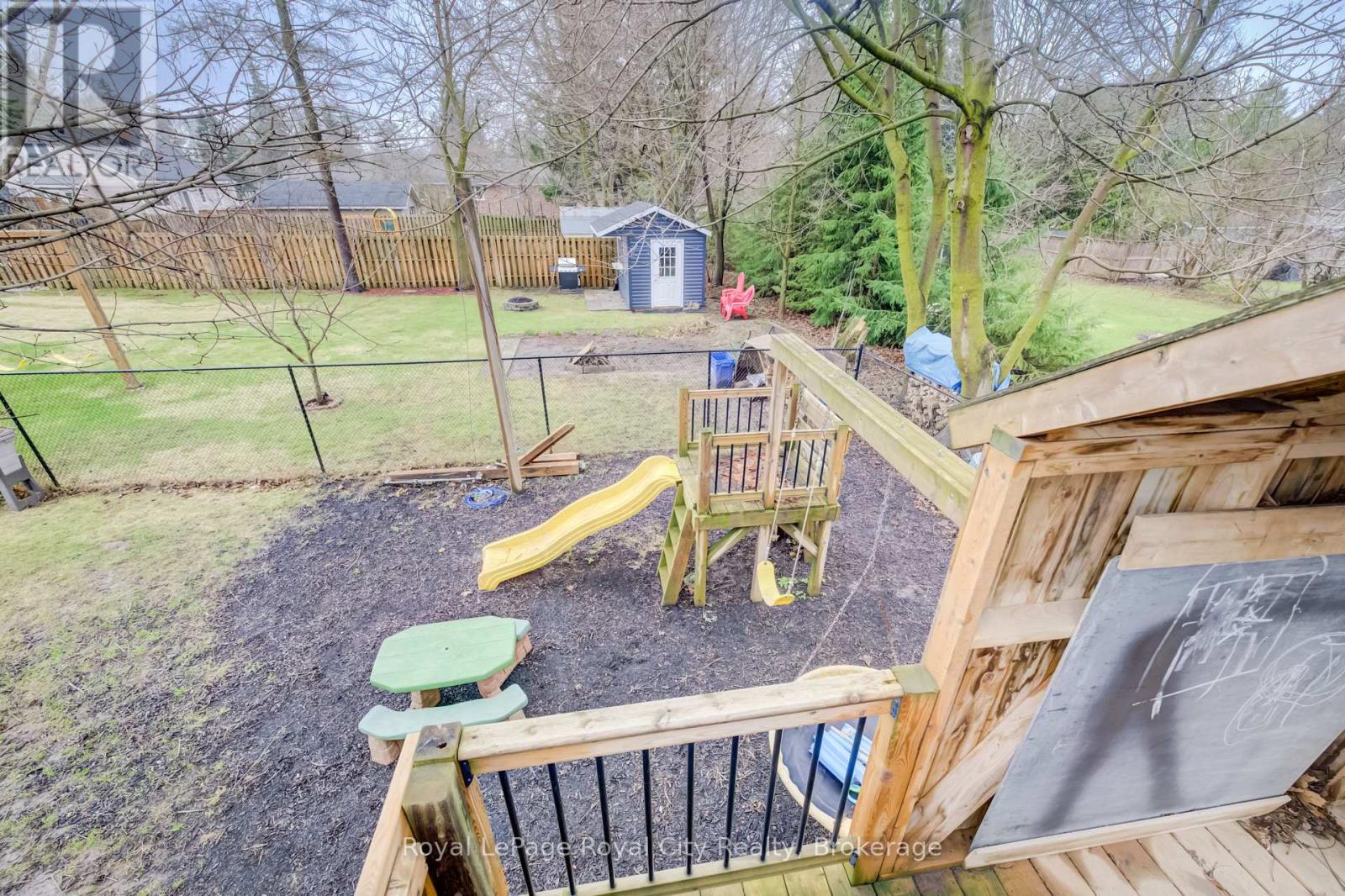 609 Woodside Street, Centre Wellington, Ontario  N1M 2M4 - Photo 34 - X13011736