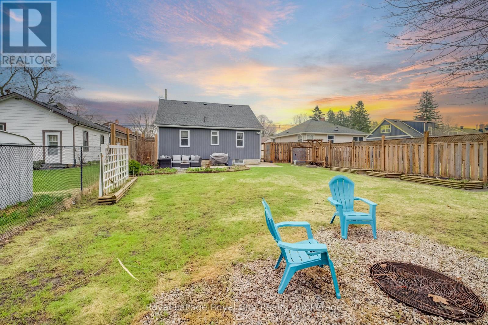 609 Woodside Street, Centre Wellington, Ontario  N1M 2M4 - Photo 36 - X13011736