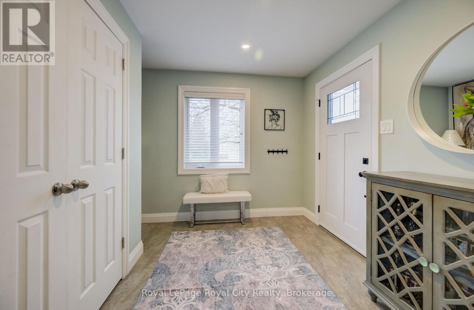 609 Woodside Street, Centre Wellington, Ontario  N1M 2M4 - Photo 4 - X13011736