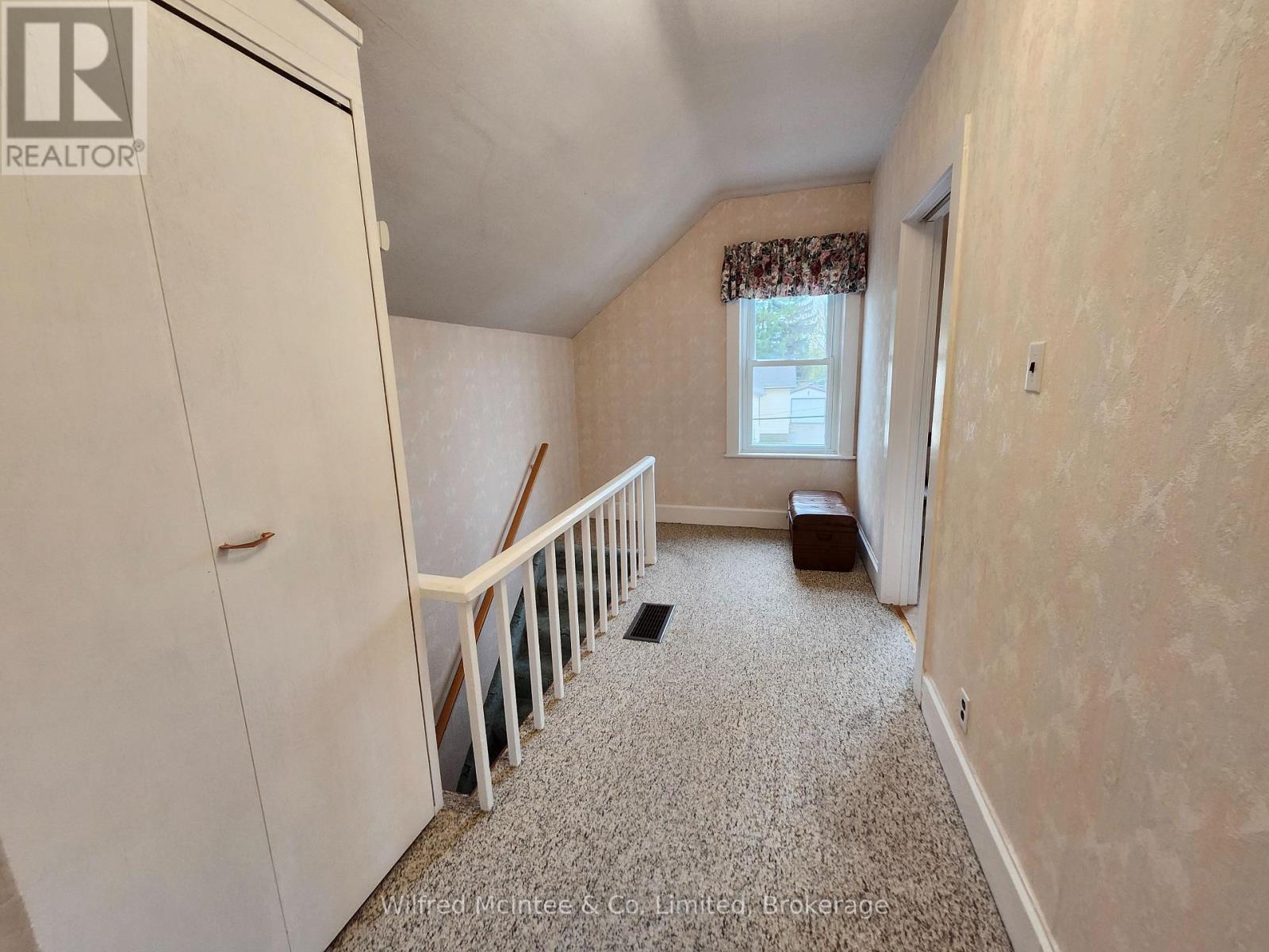 55 Albert Street, North Huron, Ontario  N0G 2W0 - Photo 14 - X13011762