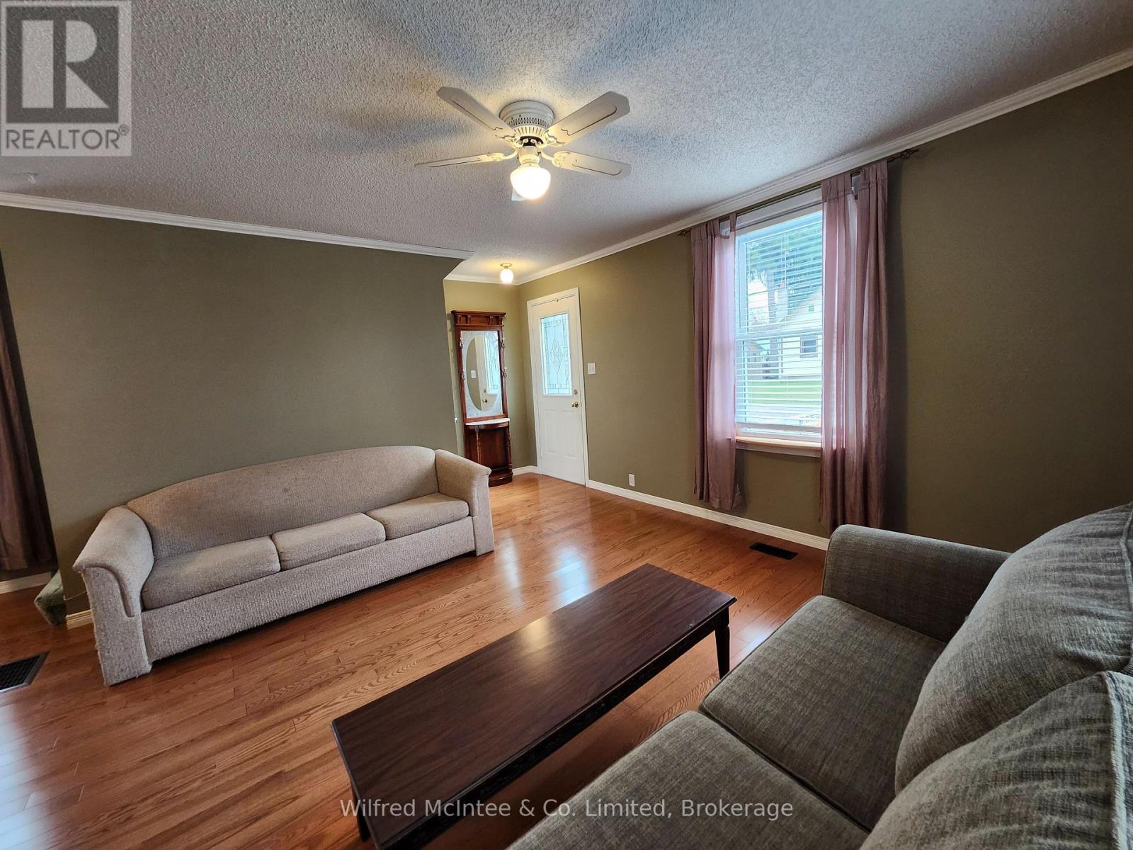 55 Albert Street, North Huron, Ontario  N0G 2W0 - Photo 9 - X13011762