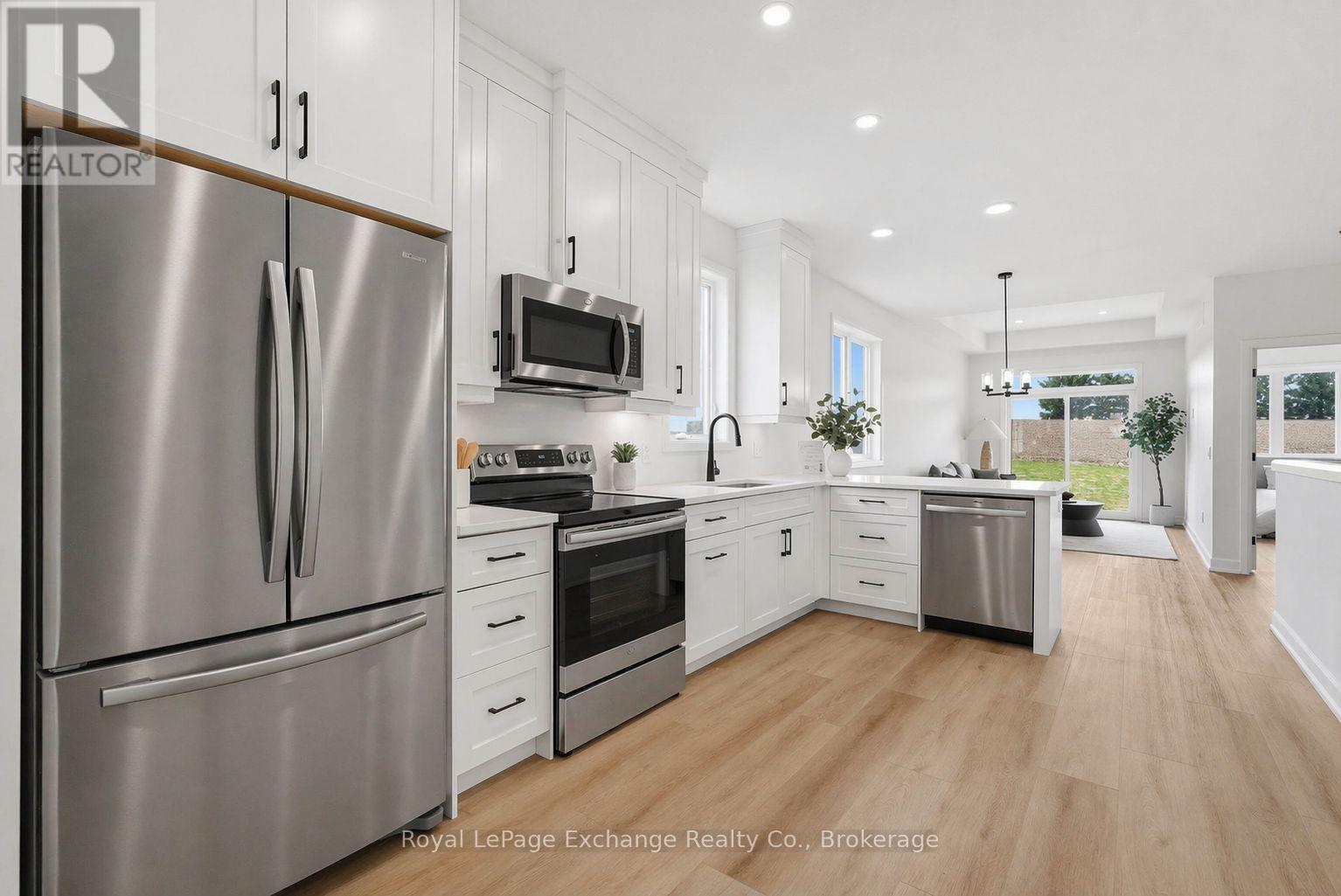 12 Janet Street S, South Bruce, Ontario  N0G 2S0 - Photo 11 - X13011932