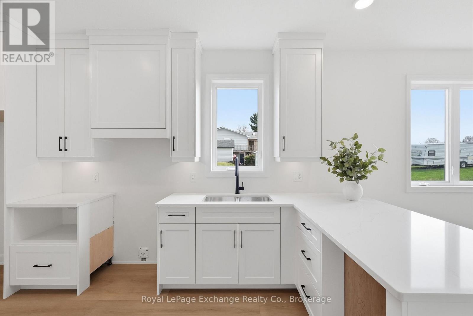 12 Janet Street S, South Bruce, Ontario  N0G 2S0 - Photo 13 - X13011932