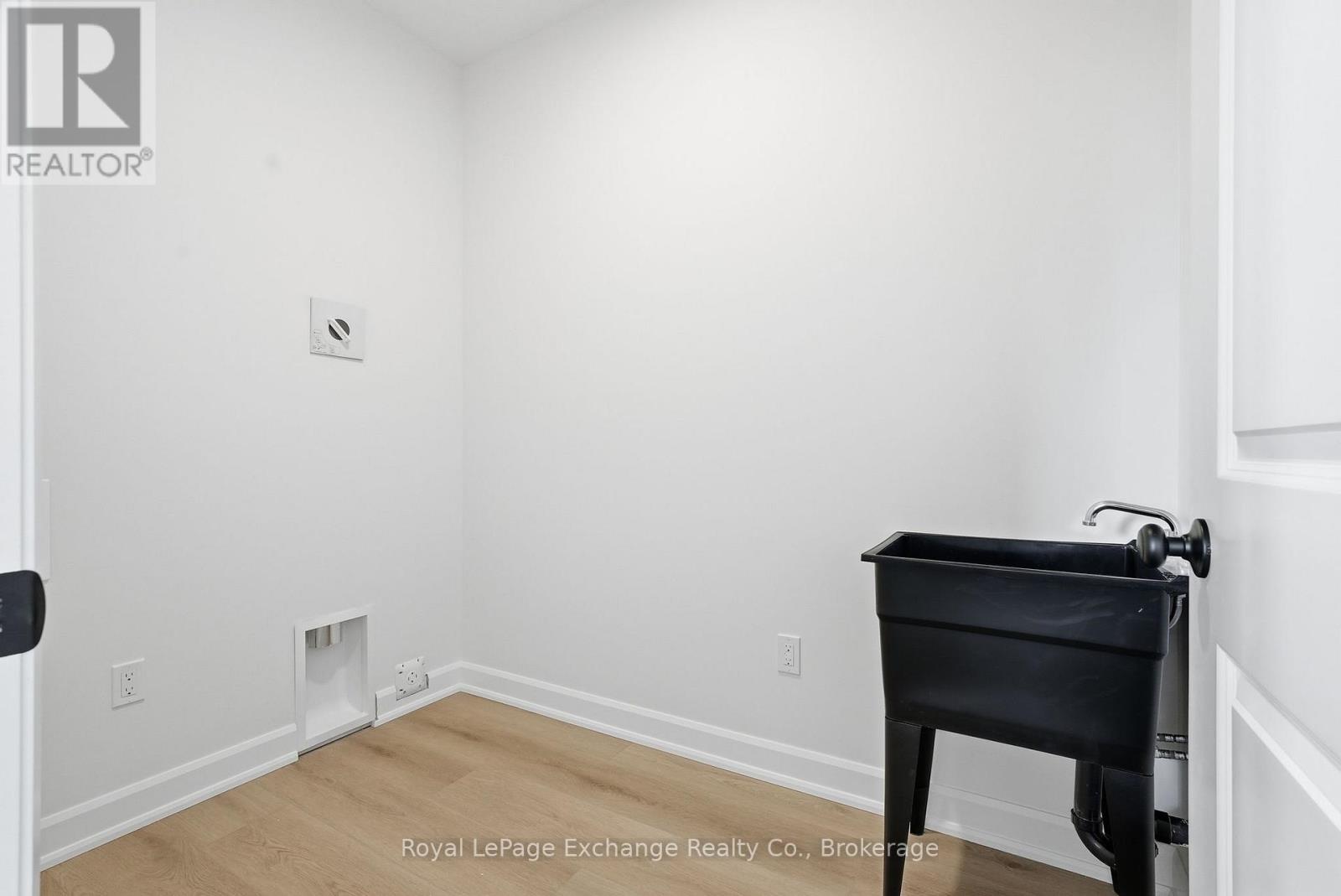 12 Janet Street S, South Bruce, Ontario  N0G 2S0 - Photo 19 - X13011932