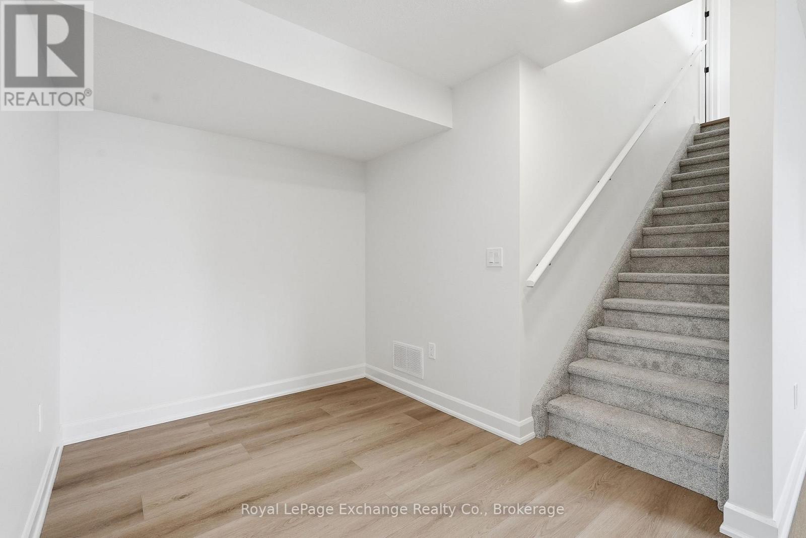 12 Janet Street S, South Bruce, Ontario  N0G 2S0 - Photo 20 - X13011932