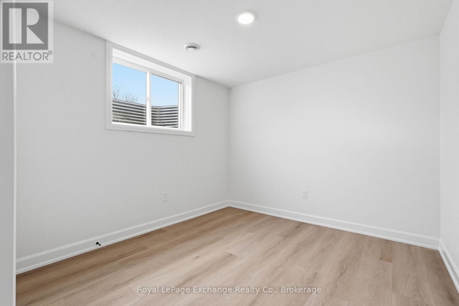 12 Janet Street S, South Bruce, Ontario  N0G 2S0 - Photo 25 - X13011932