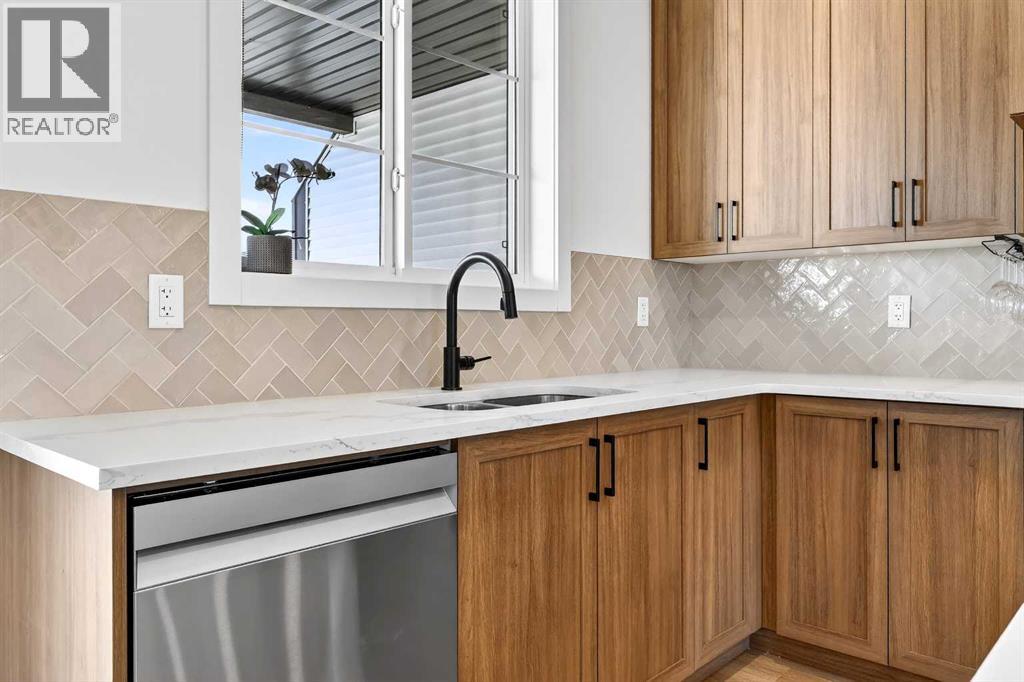 1604, 201 Cooperswood Green Sw, Airdrie, Alberta  T4B 3Y6 - Photo 10 - A2283639