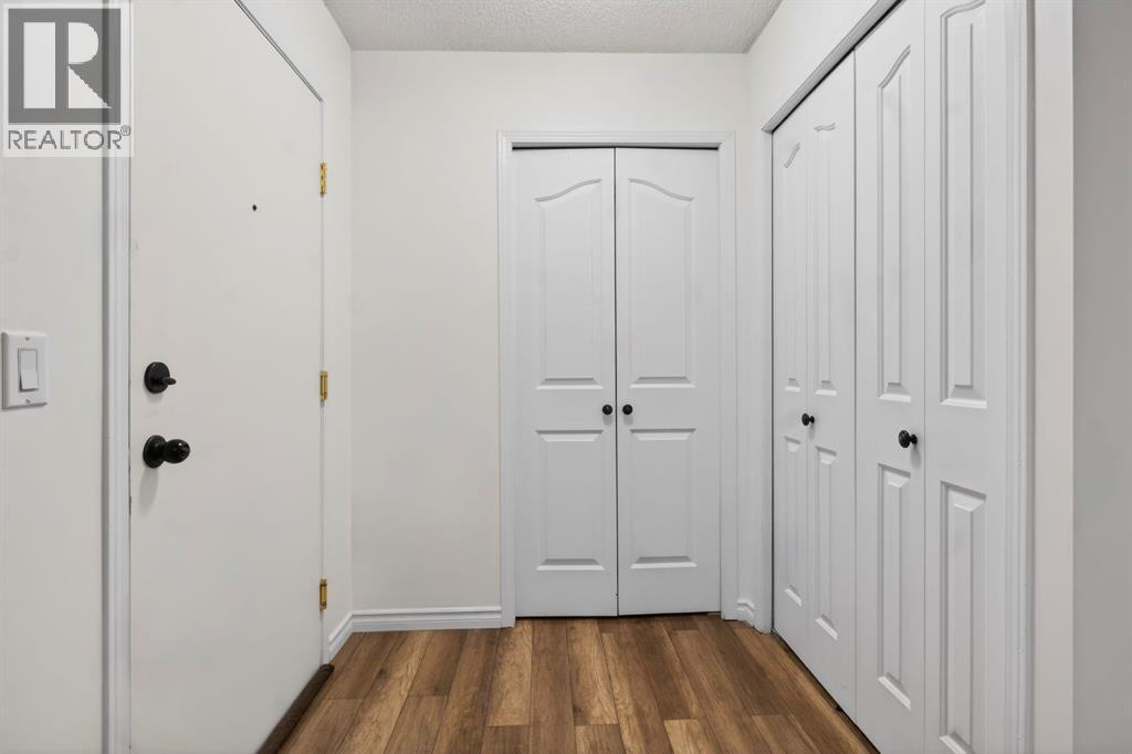 8117, 304 Mackenzie Way Sw, Airdrie, Alberta  T4B 2W4 - Photo 2 - A2291901