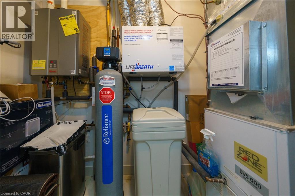 261 Woodbine Avenue Unit# 48, Kitchener, Ontario  N2R 0S7 - Photo 43 - 40821286