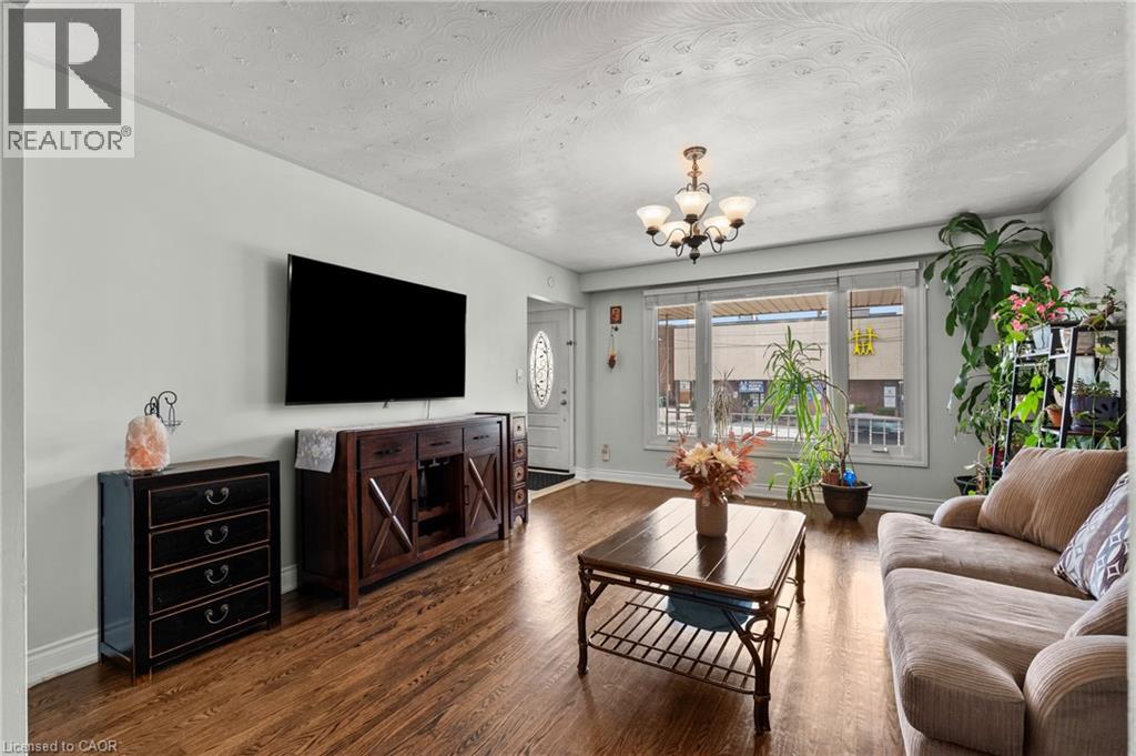 135 S Parkdale Avenue S, Hamilton, Ontario  L8K 6K4 - Photo 8 - 40821737