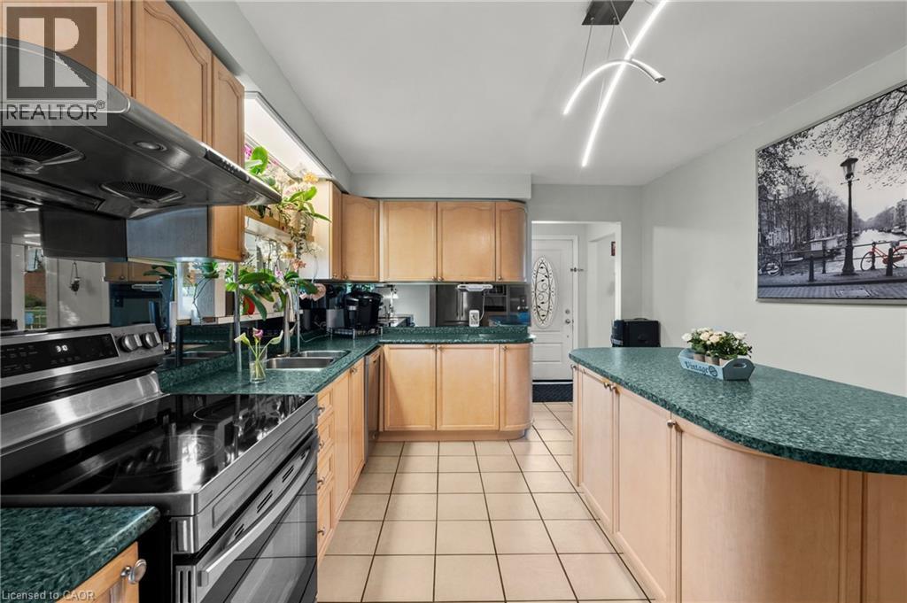 135 S Parkdale Avenue S, Hamilton, Ontario  L8K 6K4 - Photo 12 - 40821737