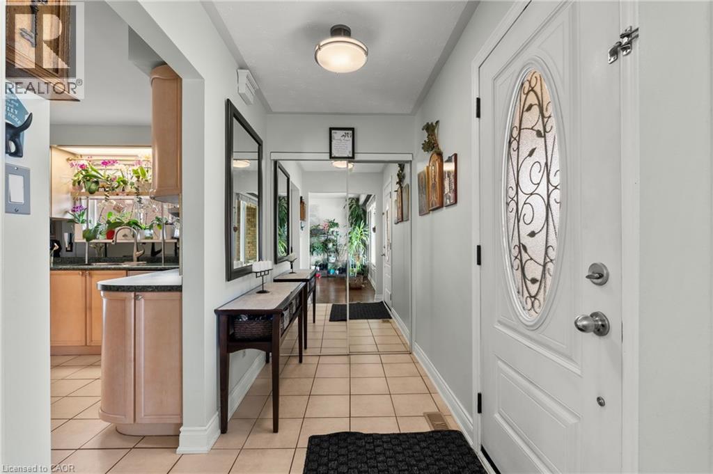 135 S Parkdale Avenue S, Hamilton, Ontario  L8K 6K4 - Photo 6 - 40821737