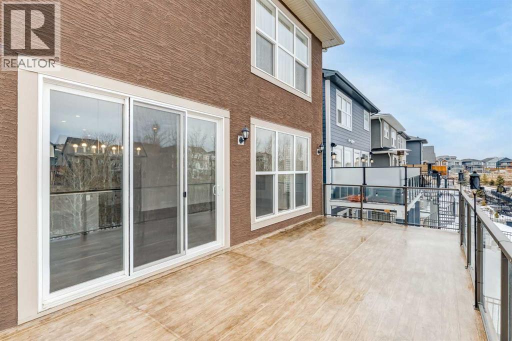 142 Cranbrook Park Se, Calgary, Alberta  T3M 3C2 - Photo 10 - A2298372