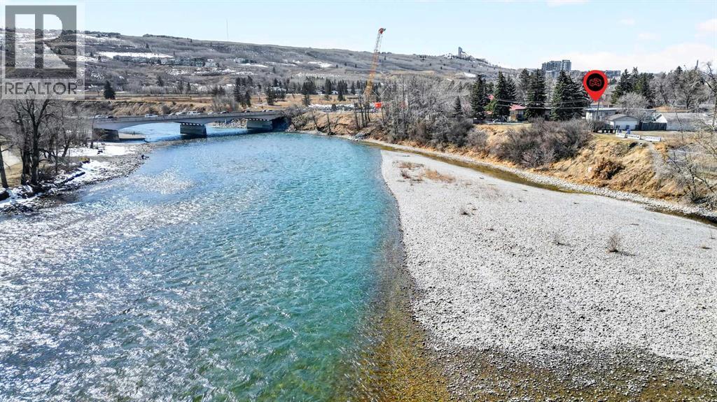 6348 Bowmont Crescent Nw, Calgary, Alberta  T3B 2H4 - Photo 8 - A2301029