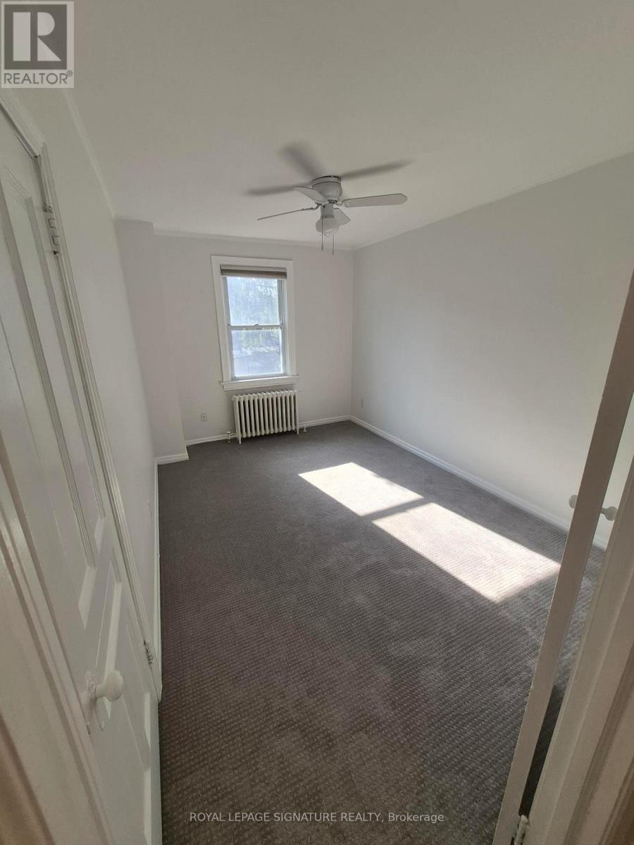 Apt 2 - 344 Roselawn Avenue, Toronto, Ontario  M4R 1G1 - Photo 10 - C13011908