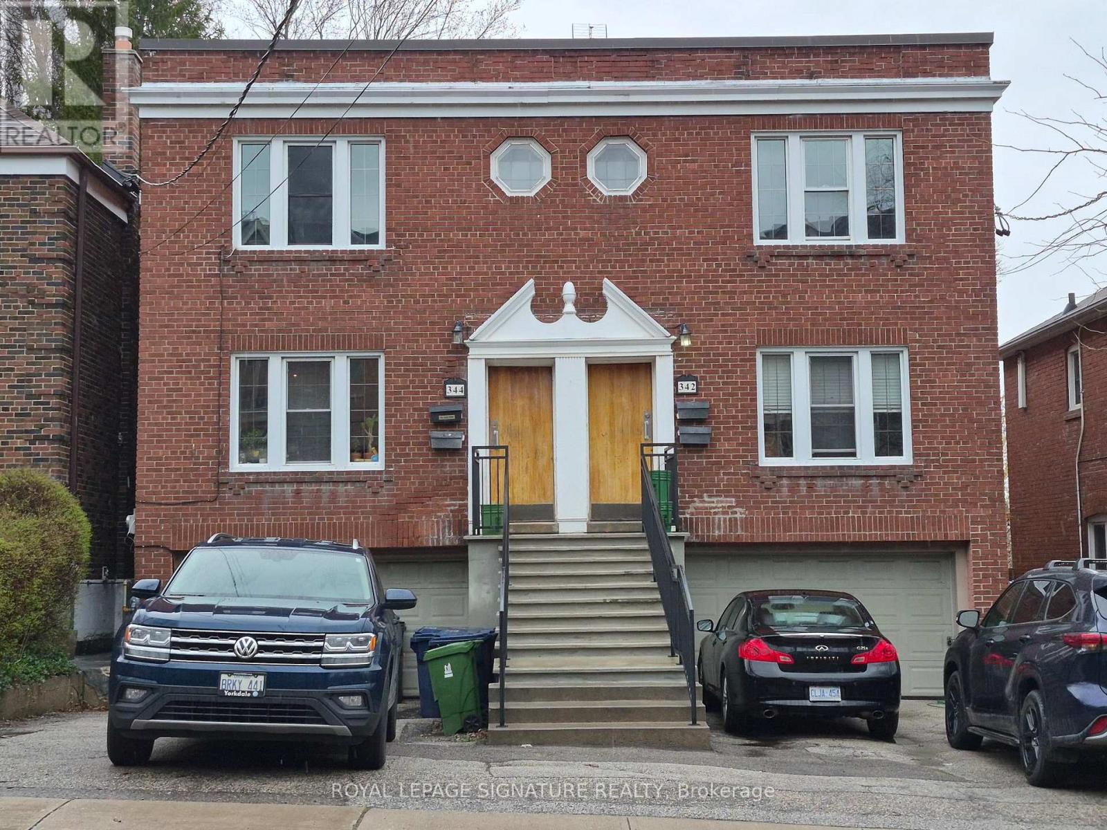 Apt 2 - 344 Roselawn Avenue, Toronto, Ontario  M4R 1G1 - Photo 2 - C13011908