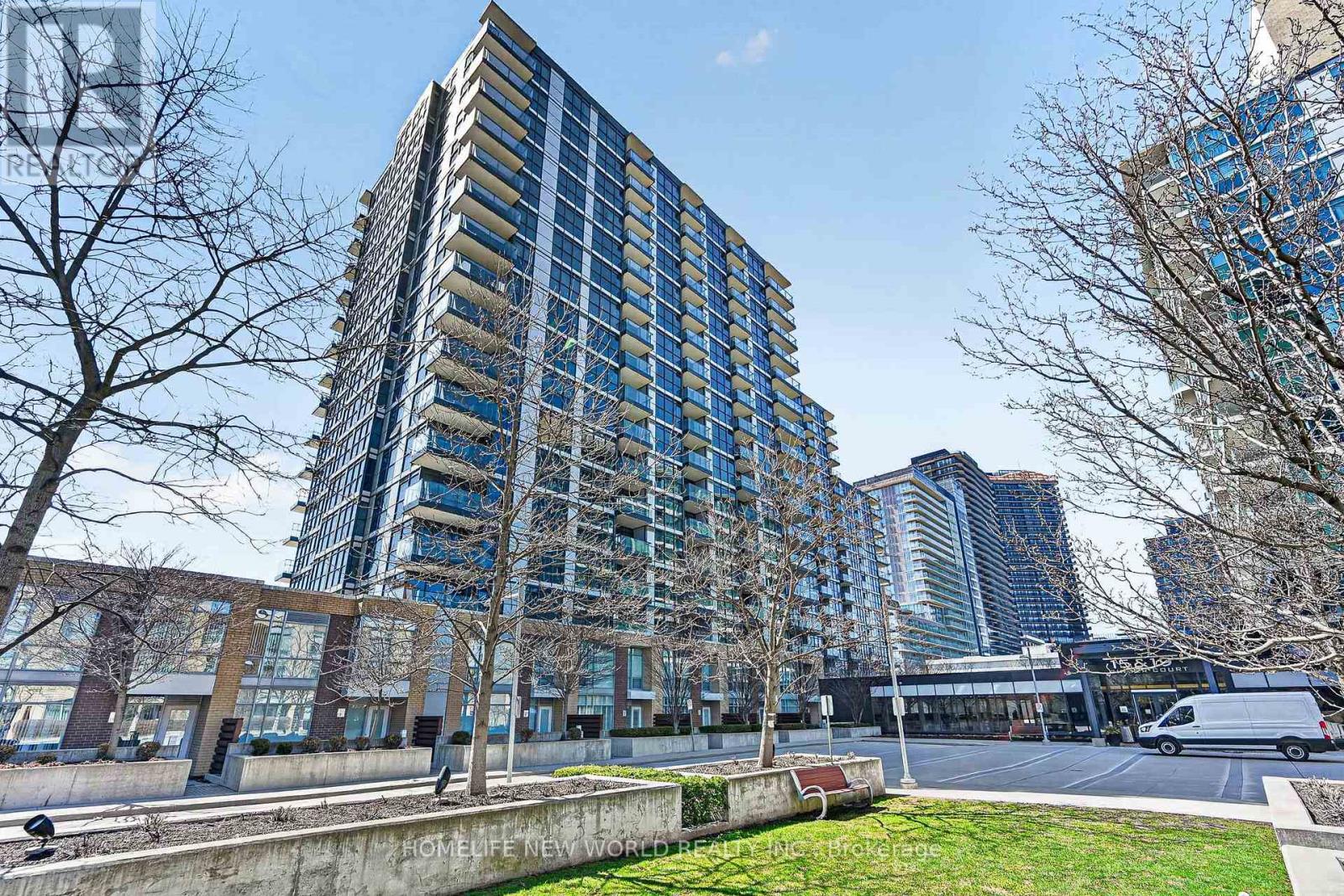 TH2 - 19 SINGER COURT, Toronto, Ontario