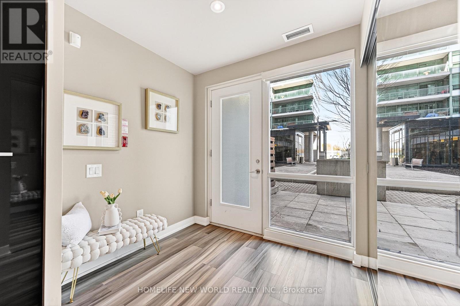 Th2 - 19 Singer Court, Toronto, Ontario  M2K 0B2 - Photo 30 - C13011972