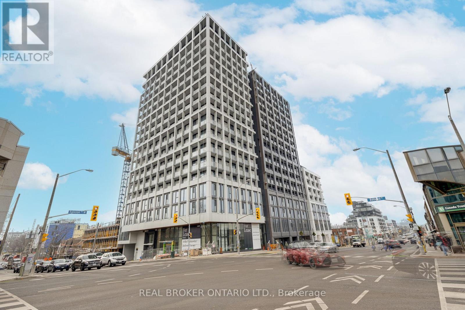 311 - 2020 BATHURST STREET, Toronto, Ontario