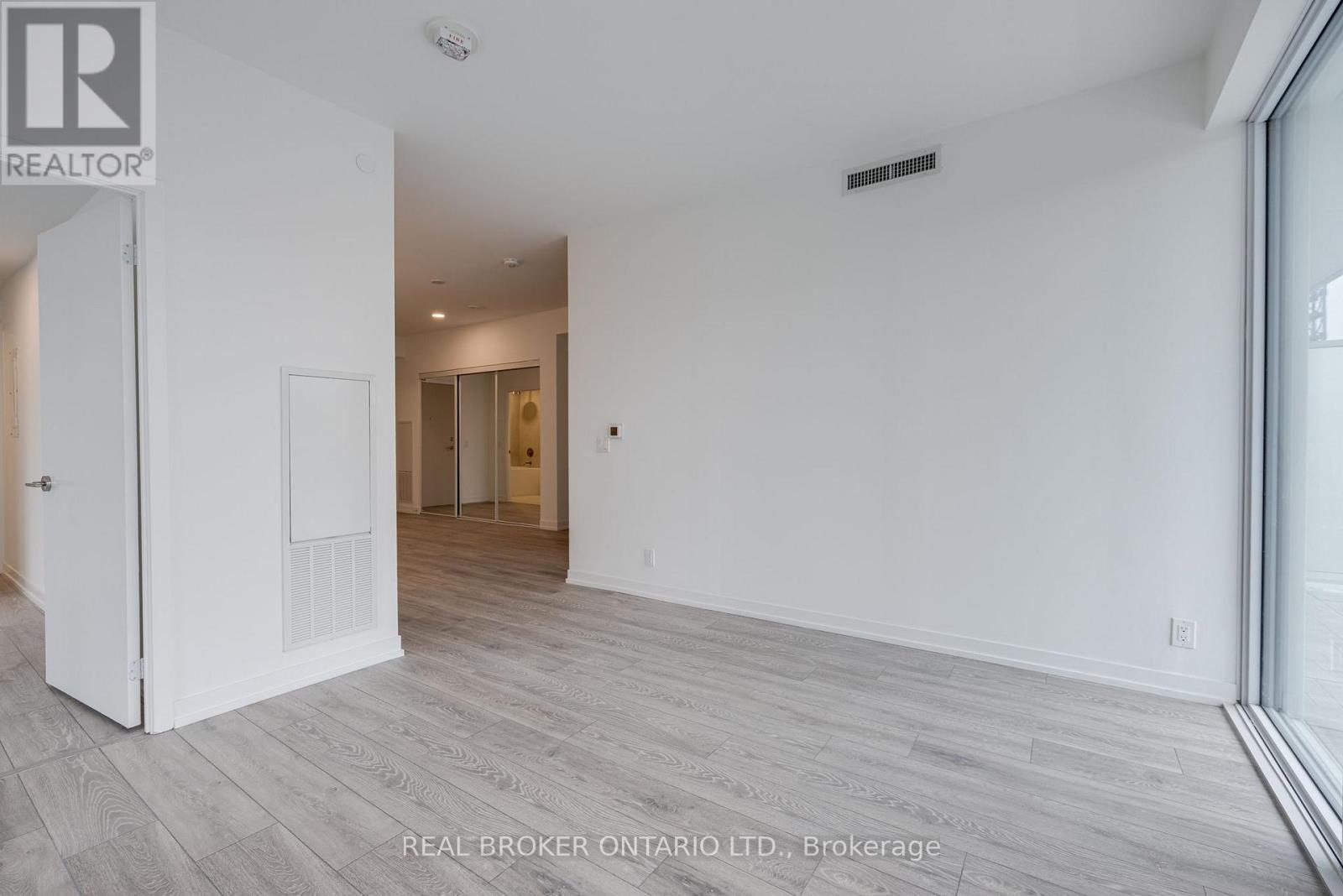 311 - 2020 Bathurst Street, Toronto, Ontario  M5R 3H4 - Photo 8 - C13011974