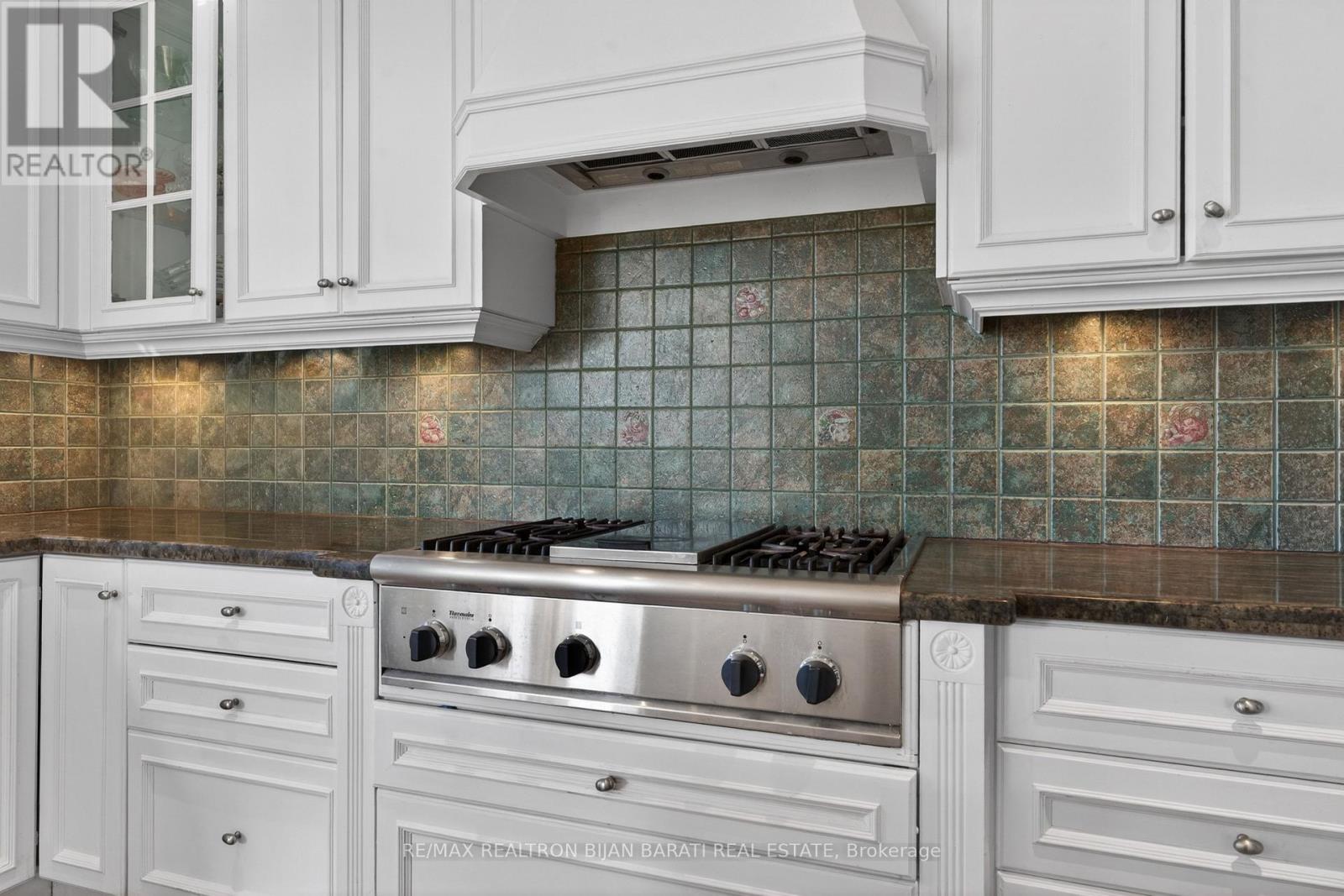 218 Hillcrest Avenue, Toronto, Ontario  M2N 3P2 - Photo 23 - C13011986