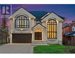 218 HILLCREST AVENUE, Toronto, Ontario