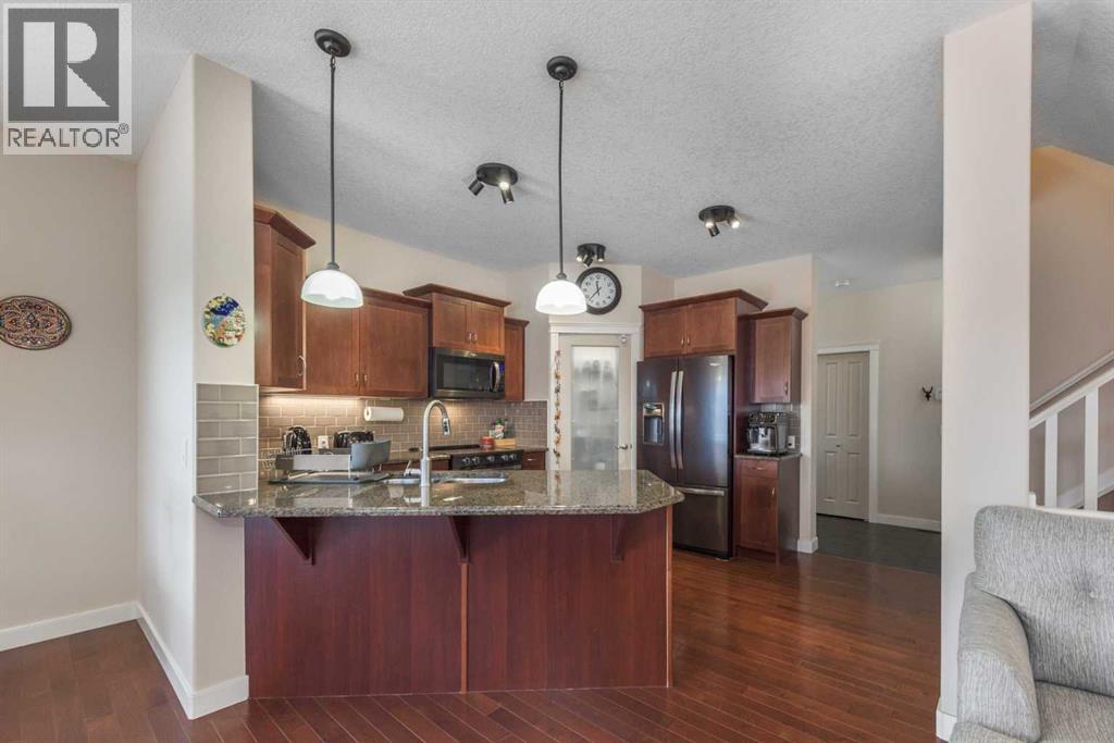 33 Evanscove Manor NW, Calgary, Alberta  T3P 0E5 - Photo 10 - A2302784