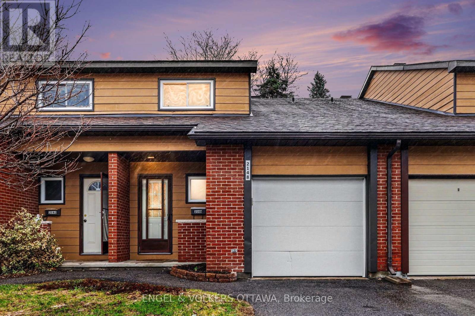 2148 ORIENT PARK DRIVE, Ottawa, Ontario