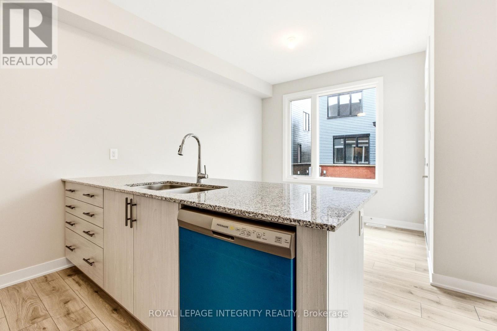 418 Les Emmerson Drive, Ottawa, Ontario  K2J 4J4 - Photo 13 - X13011704