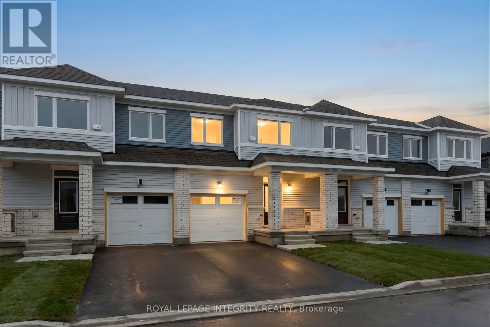 418 Les Emmerson Drive, Ottawa, Ontario  K2J 4J4 - Photo 2 - X13011704