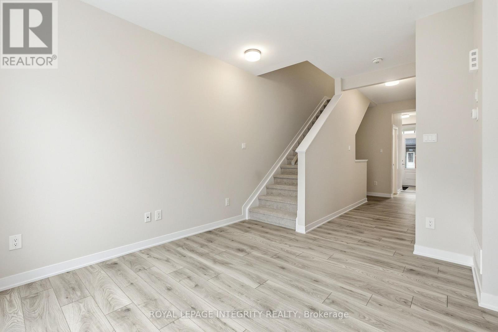 418 Les Emmerson Drive, Ottawa, Ontario  K2J 4J4 - Photo 9 - X13011704