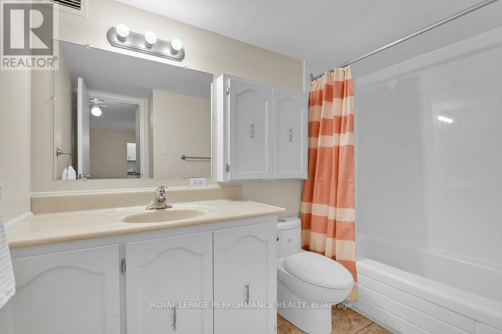 205 - 158 Mcarthur Avenue, Ottawa, Ontario  K1L 8E7 - Photo 23 - X13011766