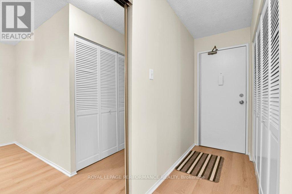 205 - 158 Mcarthur Avenue, Ottawa, Ontario  K1L 8E7 - Photo 9 - X13011766