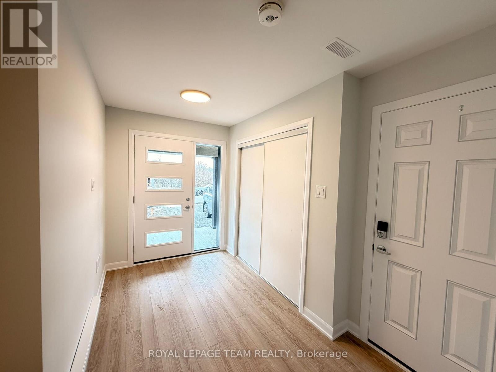 284 Bankside Way, Ottawa, Ontario  K2J 7M8 - Photo 3 - X13011906