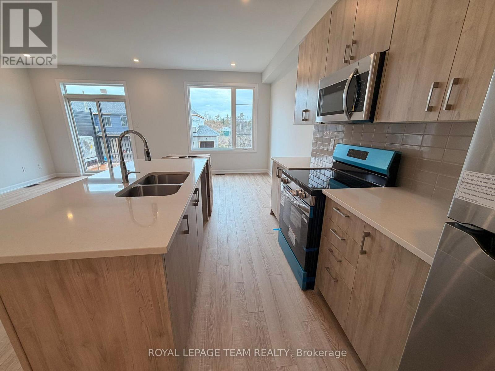 284 Bankside Way, Ottawa, Ontario  K2J 7M8 - Photo 7 - X13011906