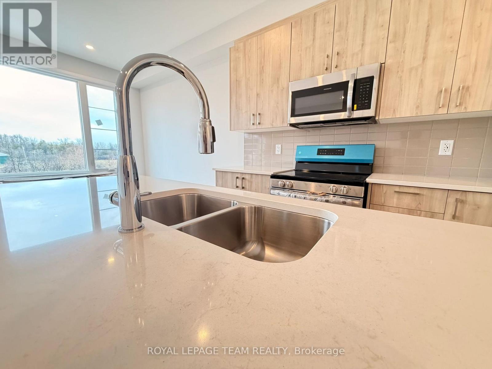 284 Bankside Way, Ottawa, Ontario  K2J 7M8 - Photo 8 - X13011906