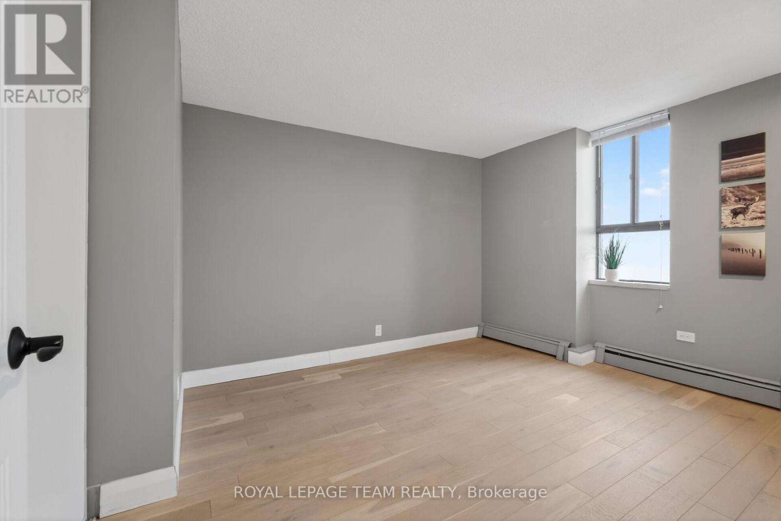 2012 - 515 St Laurent Boulevard, Ottawa, Ontario  K1L 3X5 - Photo 20 - X13011976