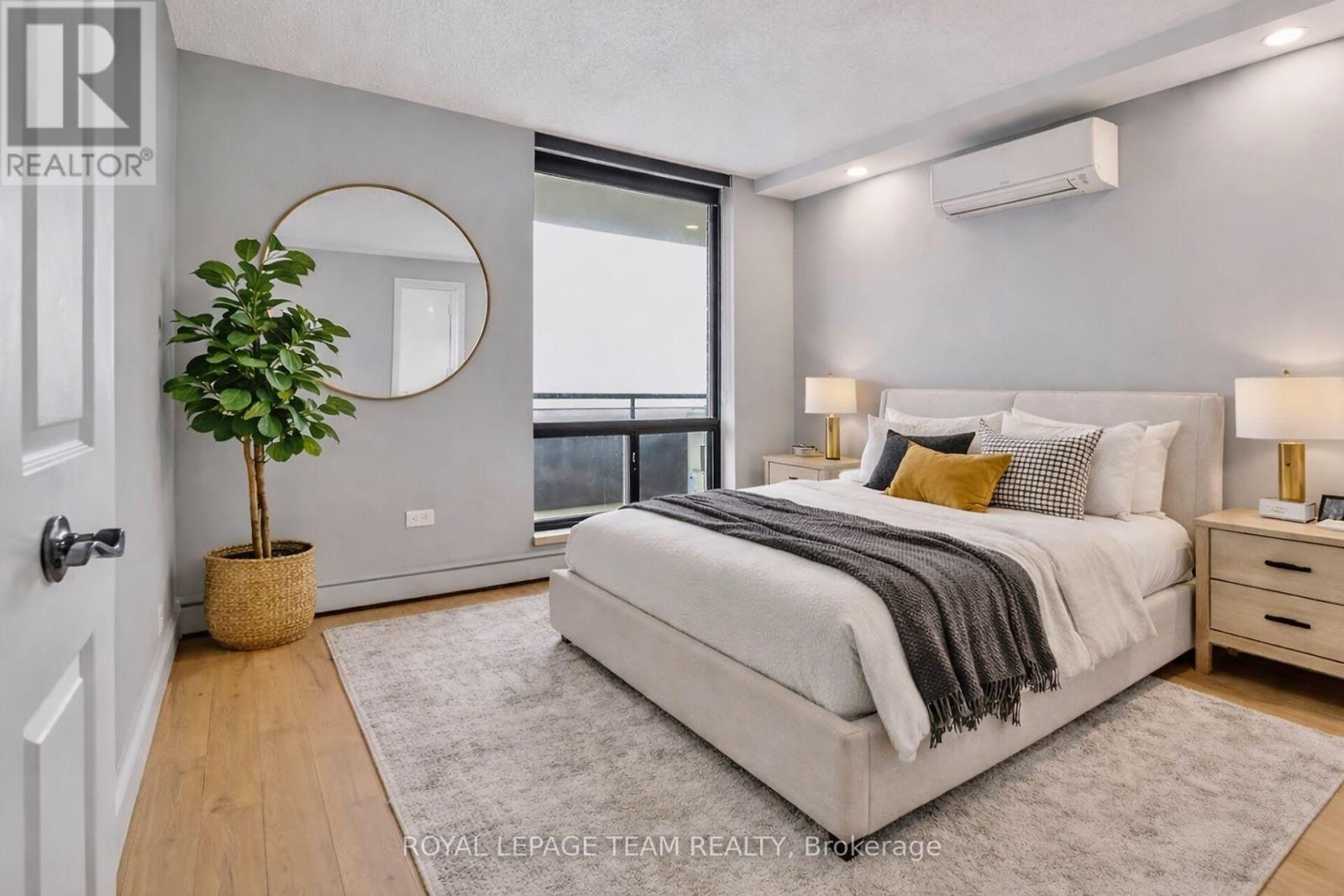 2012 - 515 St Laurent Boulevard, Ottawa, Ontario  K1L 3X5 - Photo 21 - X13011976