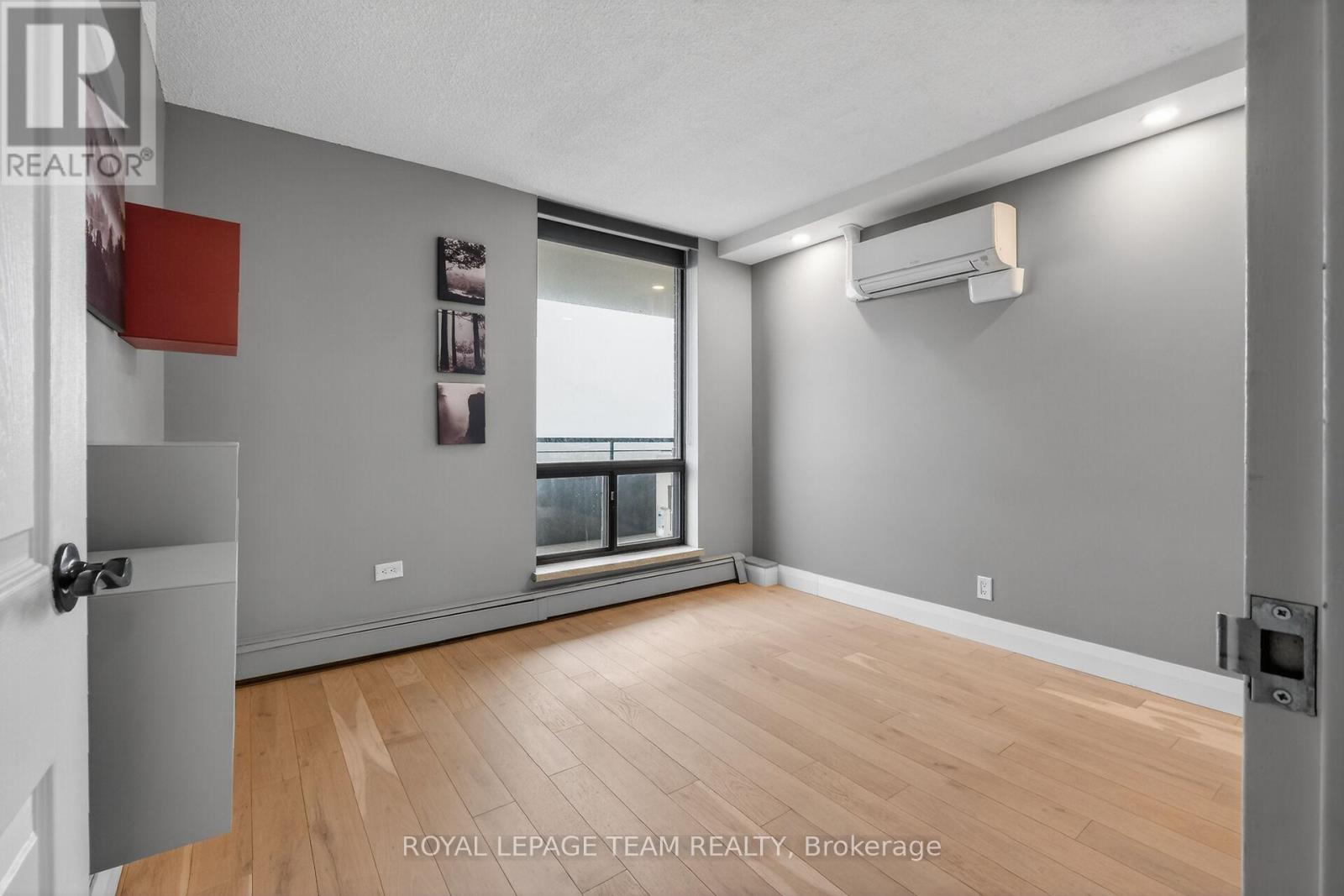 2012 - 515 St Laurent Boulevard, Ottawa, Ontario  K1L 3X5 - Photo 22 - X13011976