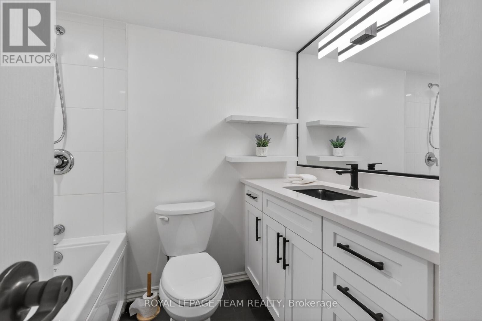 2012 - 515 St Laurent Boulevard, Ottawa, Ontario  K1L 3X5 - Photo 24 - X13011976