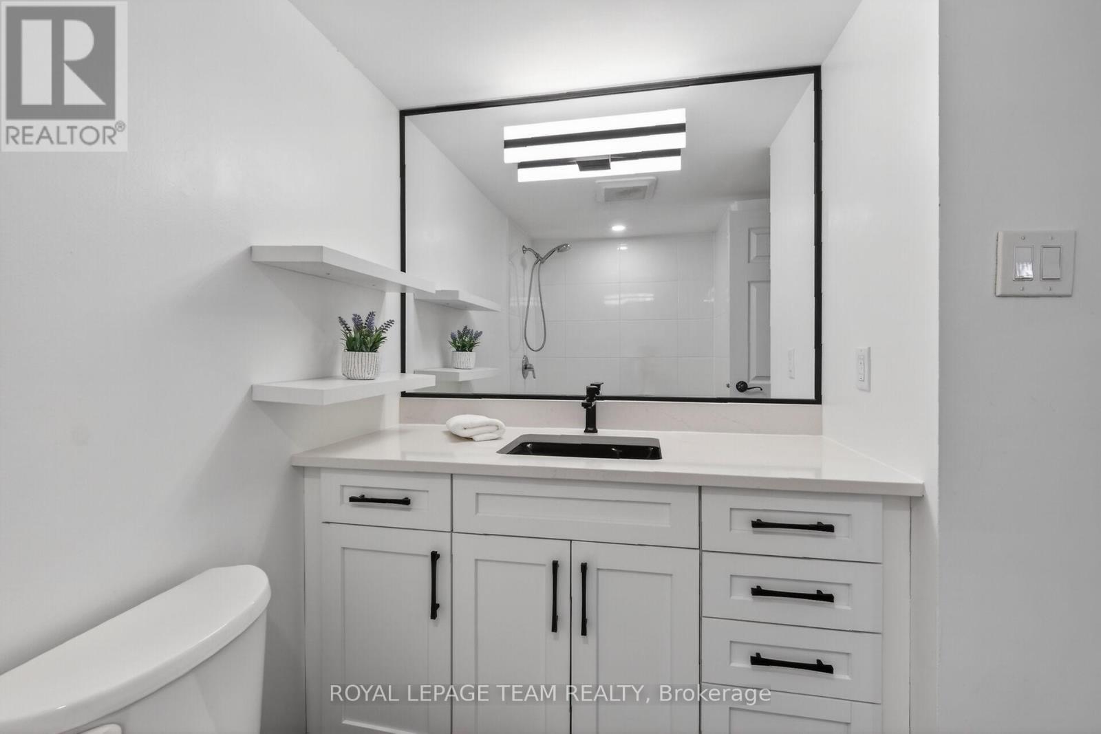 2012 - 515 St Laurent Boulevard, Ottawa, Ontario  K1L 3X5 - Photo 26 - X13011976